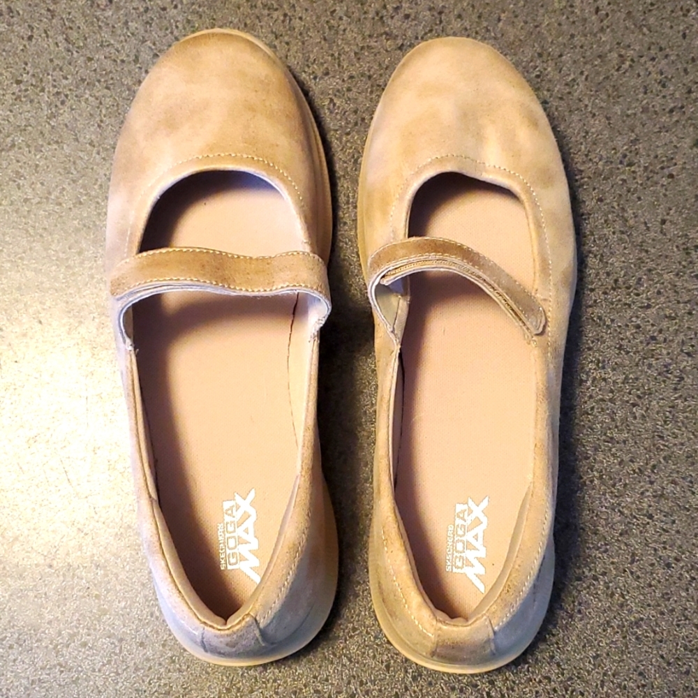 Shoe